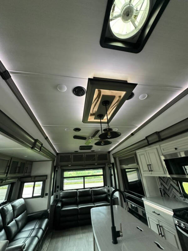 2022 Keystone Montana