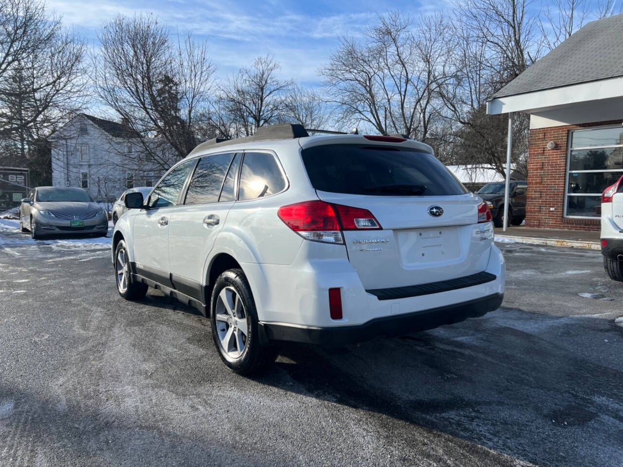 2013 Subaru Outback for sale at Kinsman Auto Sales in North Andover, MA