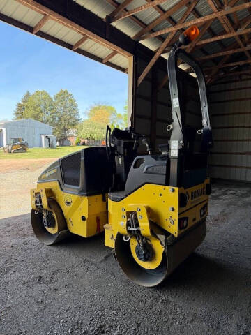 2020 Bomag BM120SL
