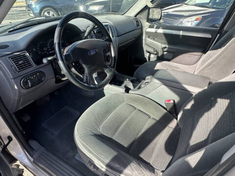 2003 Ford Explorer XLT