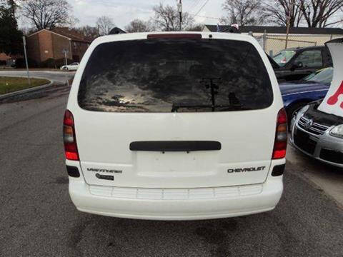 2004 Chevrolet Venture LS
