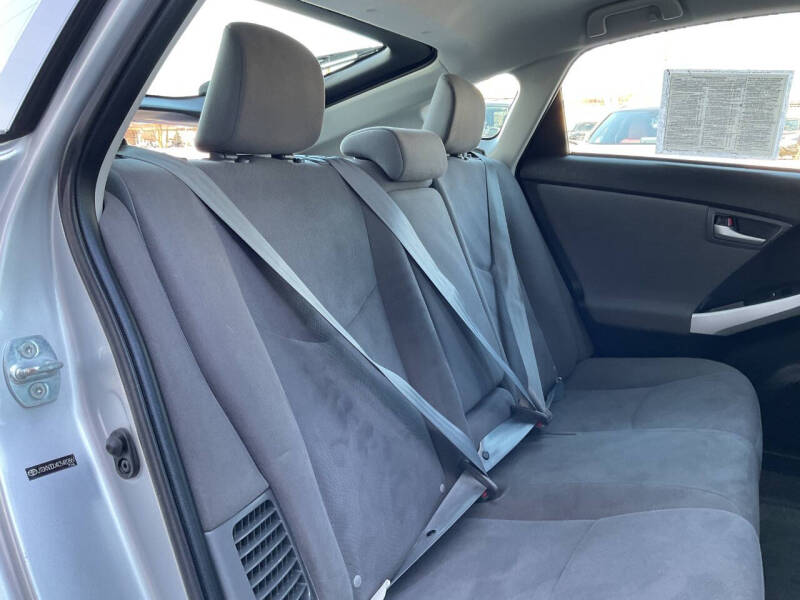 2012 Toyota Prius Two