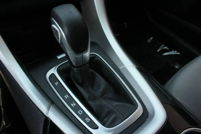 2014 Ford Fusion S