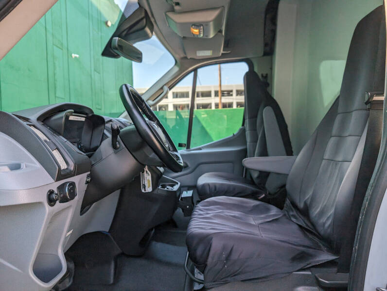 2017 Ford Transit 250