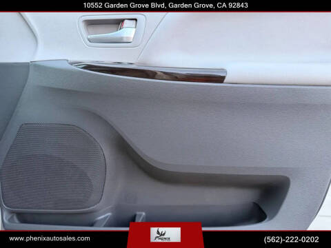 2015 Toyota Sienna