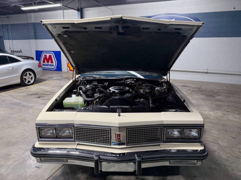1983 Oldsmobile Ninety-Eight Regency