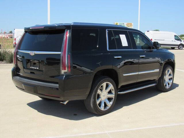 2020 Cadillac Escalade Luxury