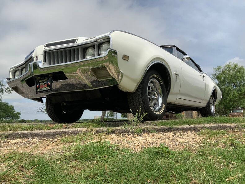 1969 Oldsmobile Cutlass