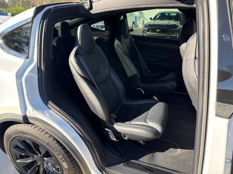 2019 Tesla Model X 100D