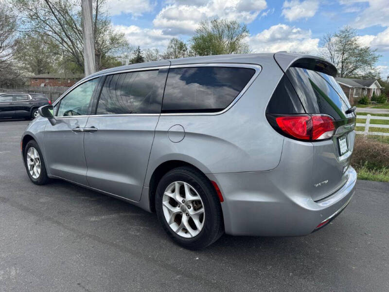 2018 Chrysler Pacifica Touring Plus