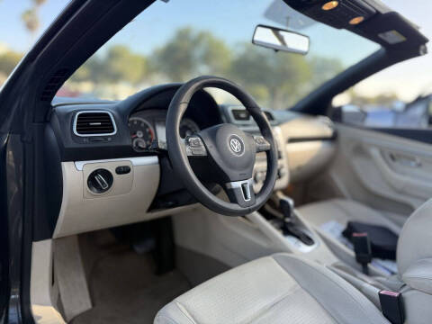 2012 Volkswagen Eos Komfort SULEV