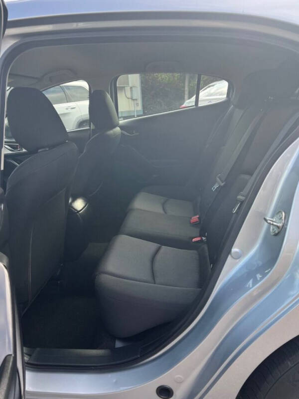 2017 Mazda MAZDA3 Sport