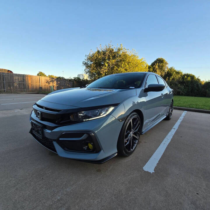 2021 Honda Civic for sale at MOTOR VILLAGE LLC in Houston, TX