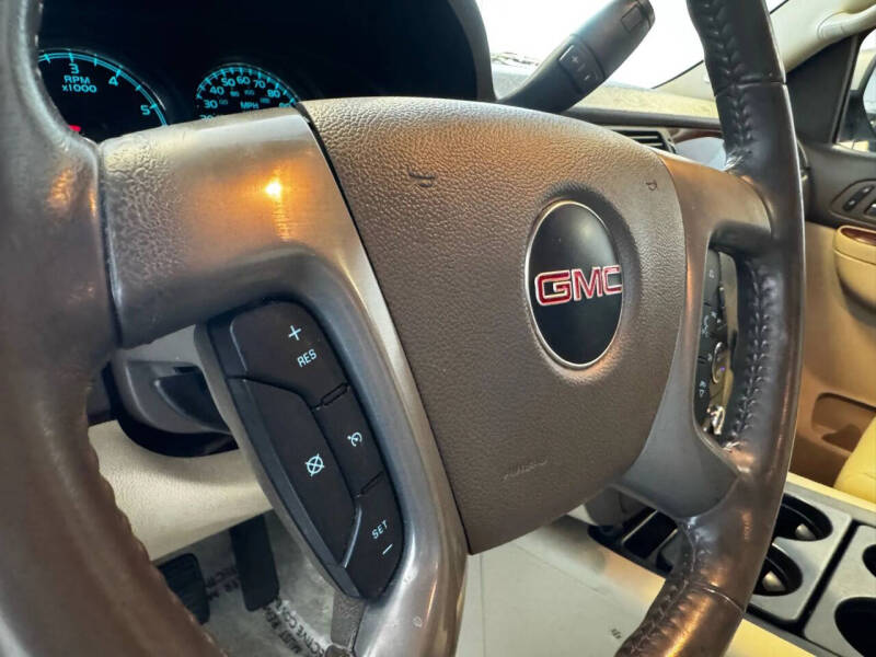 2014 GMC Yukon XL SLT