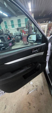 2012 Subaru Outback 2.5i Premium