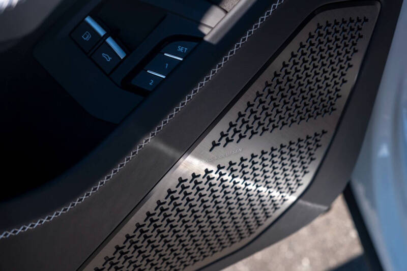 2025 Lamborghini Urus SE