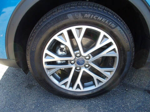 2021 Ford Escape SEL