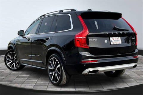 2019 Volvo XC90 T6 Momentum
