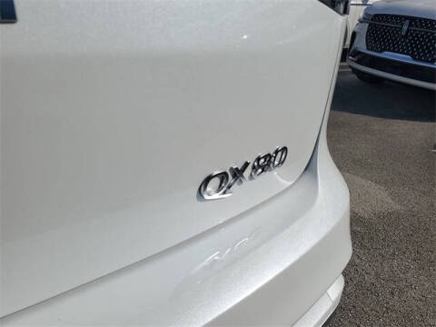 2026 Infiniti QX80 Luxe