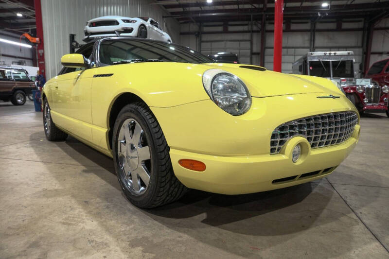 2002 Ford Thunderbird Deluxe