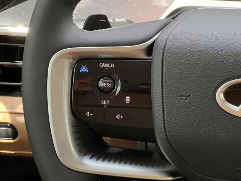 2027 Infiniti QX80 Luxe