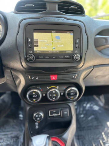 2015 Jeep Renegade Trailhawk