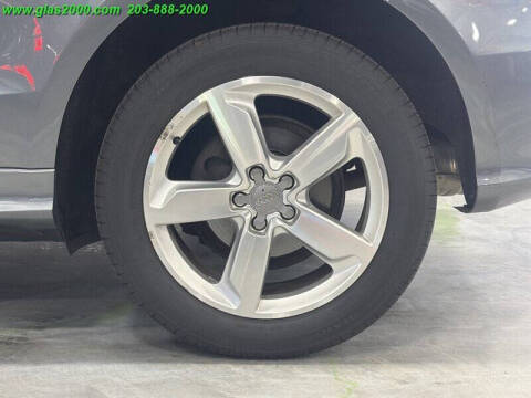 2012 Audi Q5 3.2 quattro Premium Plus