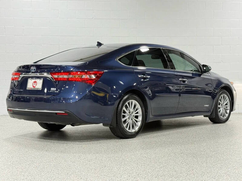 2018 Toyota Avalon Hybrid Limited