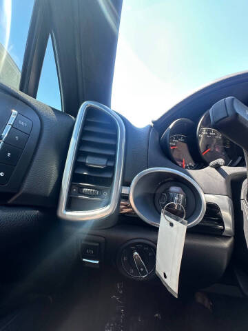 2016 Porsche Cayenne