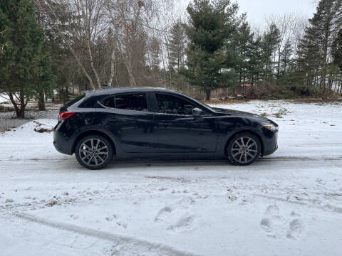 2018 Mazda MAZDA3 Grand Touring