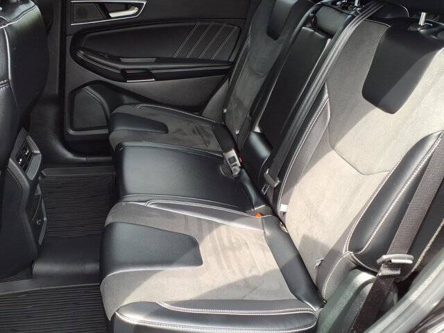 2022 Ford Edge ST