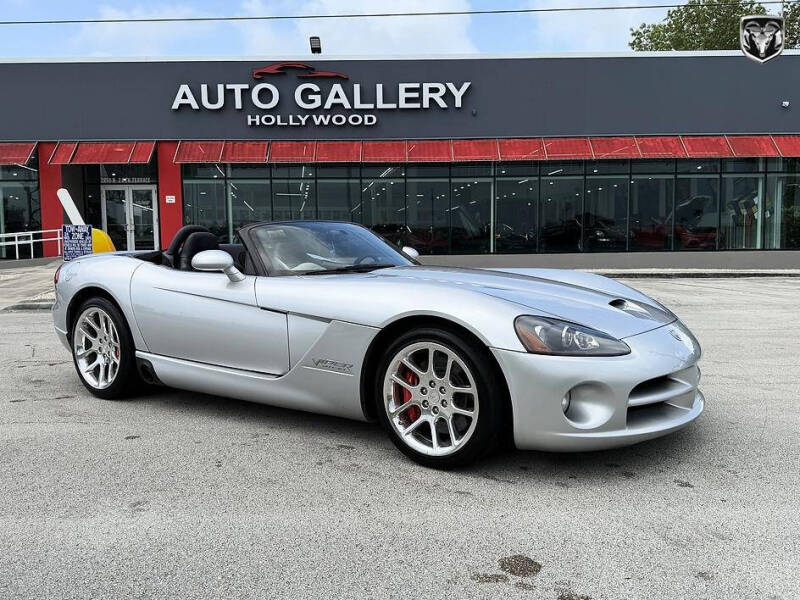 2004 Dodge Viper SRT-10