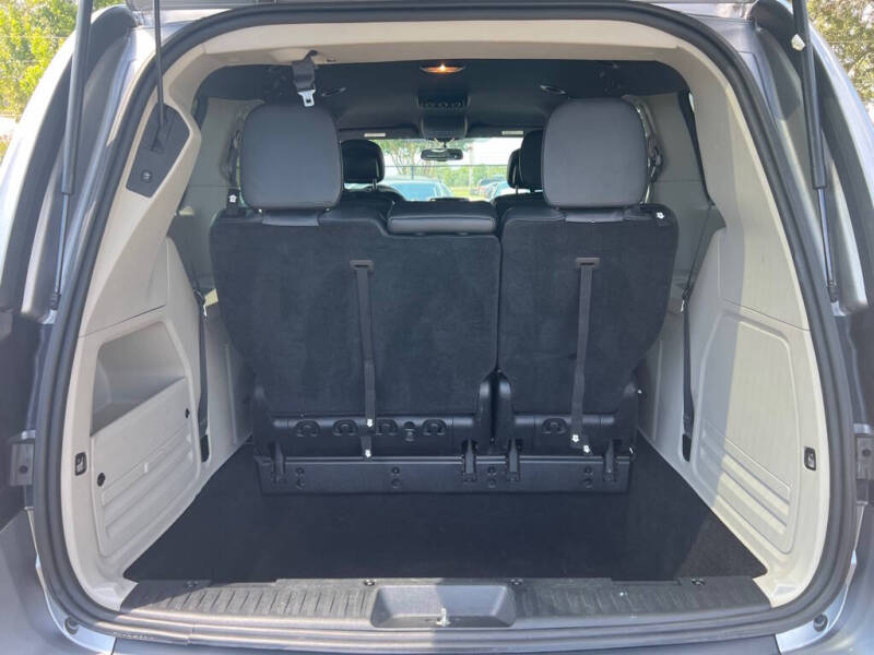 2016 Dodge Grand Caravan SXT Plus