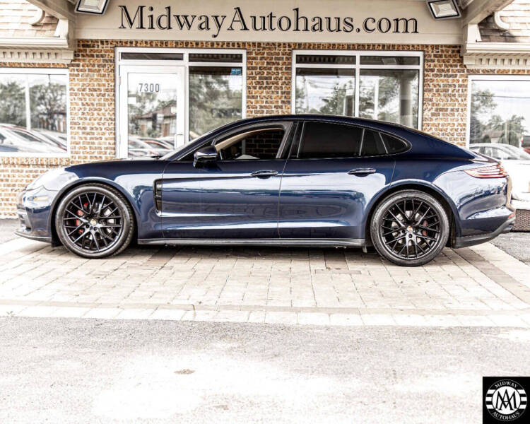 2018 Porsche Panamera