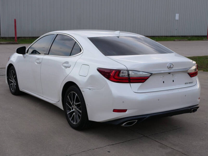 2017 Lexus ES 350