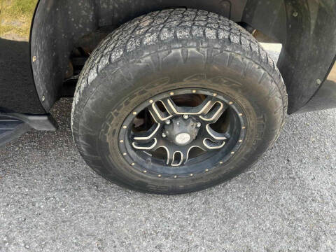 2014 Chevrolet Suburban LT