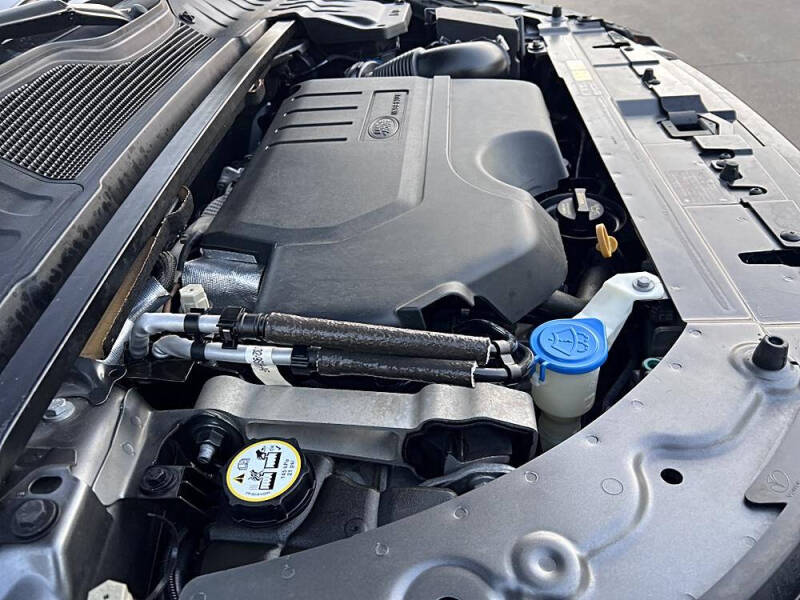 2018 Land Rover Range Rover Evoque SE Premium