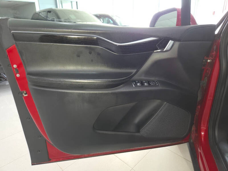 2016 Tesla Model X 90D