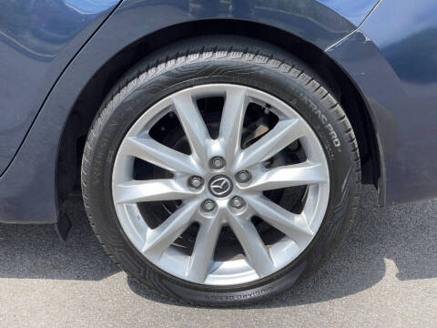 2017 Mazda MAZDA3