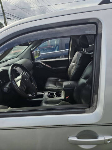 2006 Nissan Pathfinder SE