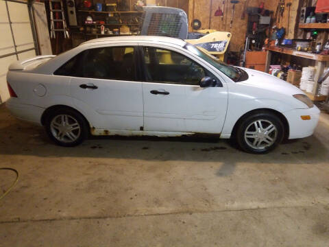 2000 Ford Focus for sale at B&M Auto Sales and Service LLP in Marion SD