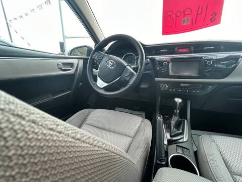2015 Toyota Corolla LE