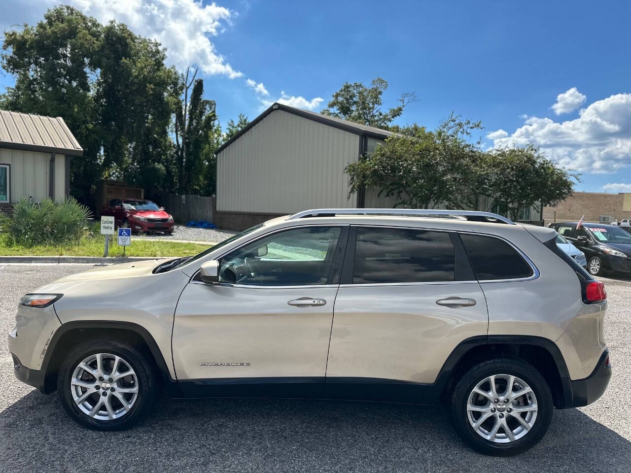 2014 Jeep Cherokee for sale at Fresh Drop Motors in Panama City, FL