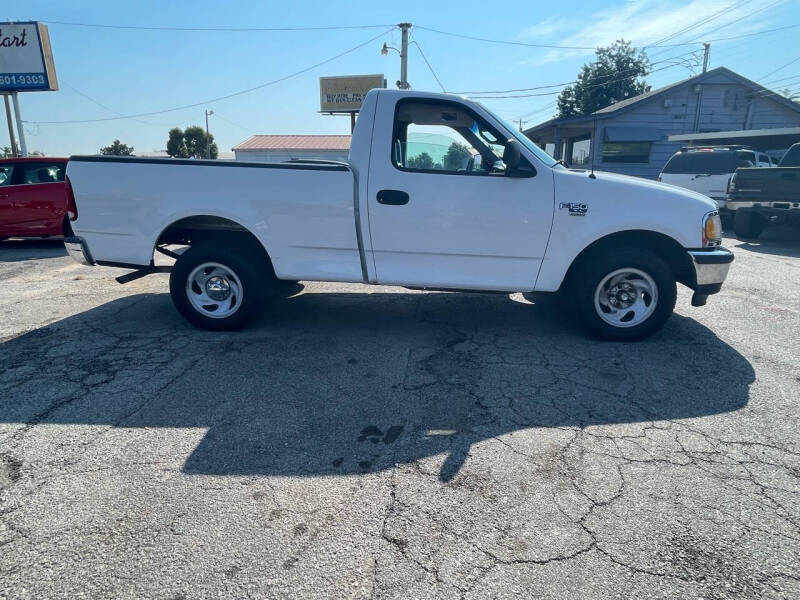 1998 Ford F-150 XLT photo 6