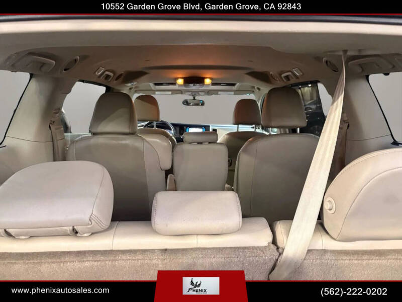 2016 Toyota Sienna