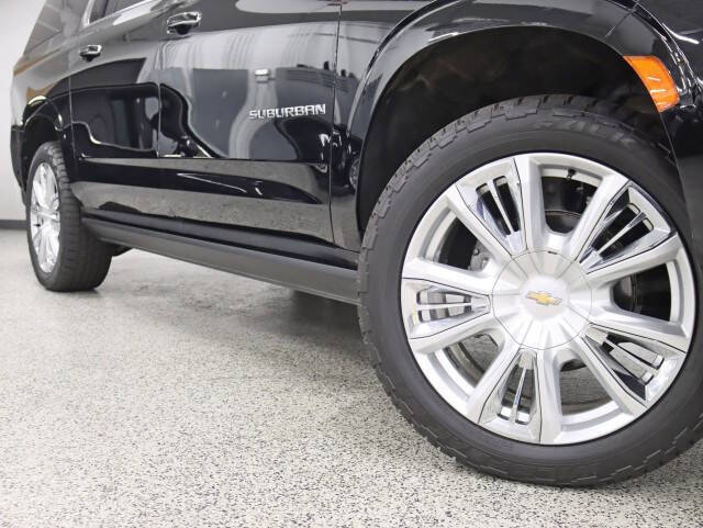 2021 Chevrolet Suburban High Country