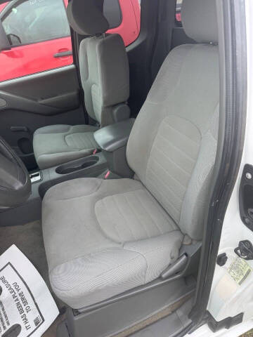 2006 Nissan Frontier XE