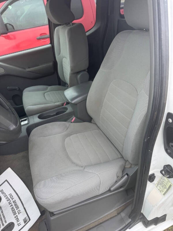 2006 Nissan Frontier XE