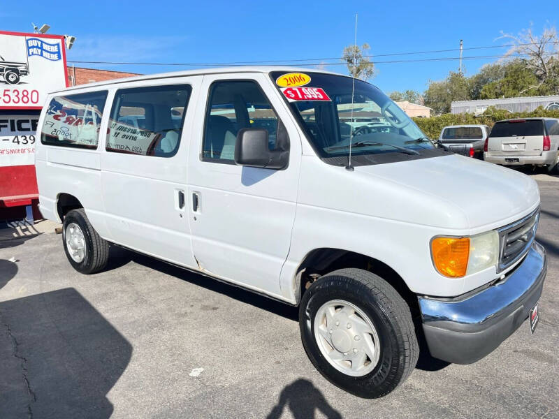 2006 Ford E-Series E-350 SD XLT