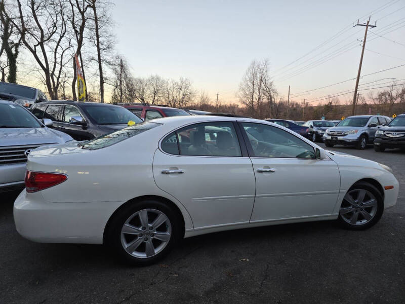 2005 Lexus ES 330 photo 12